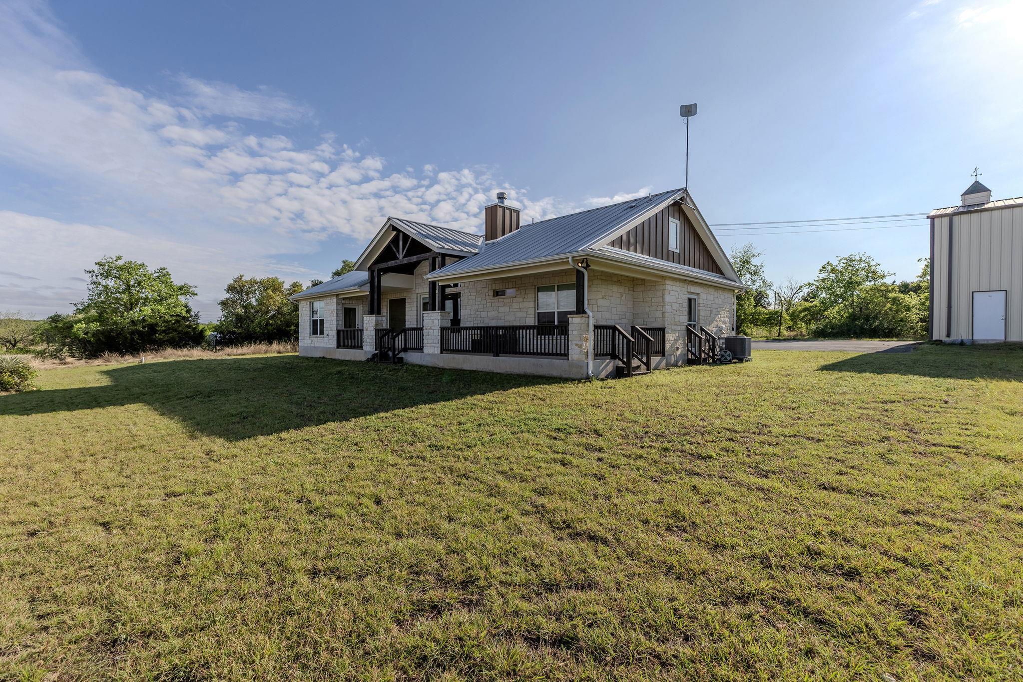 7943 W Fm 243, Bertram, TX 78605