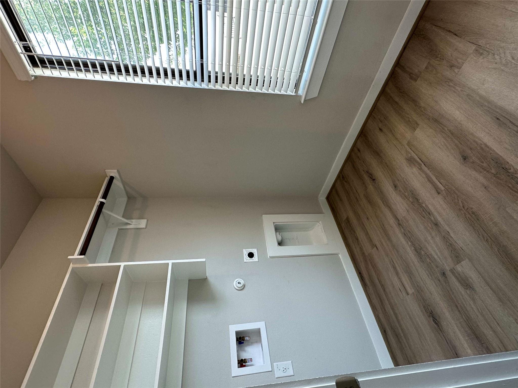 441 Fieldwood Dr # D, Buda, TX 78610