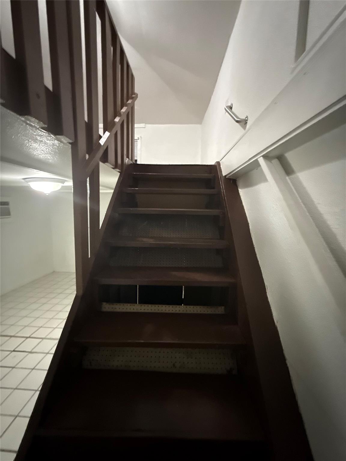 220 Stratford Ct, San Antonio, TX 78223