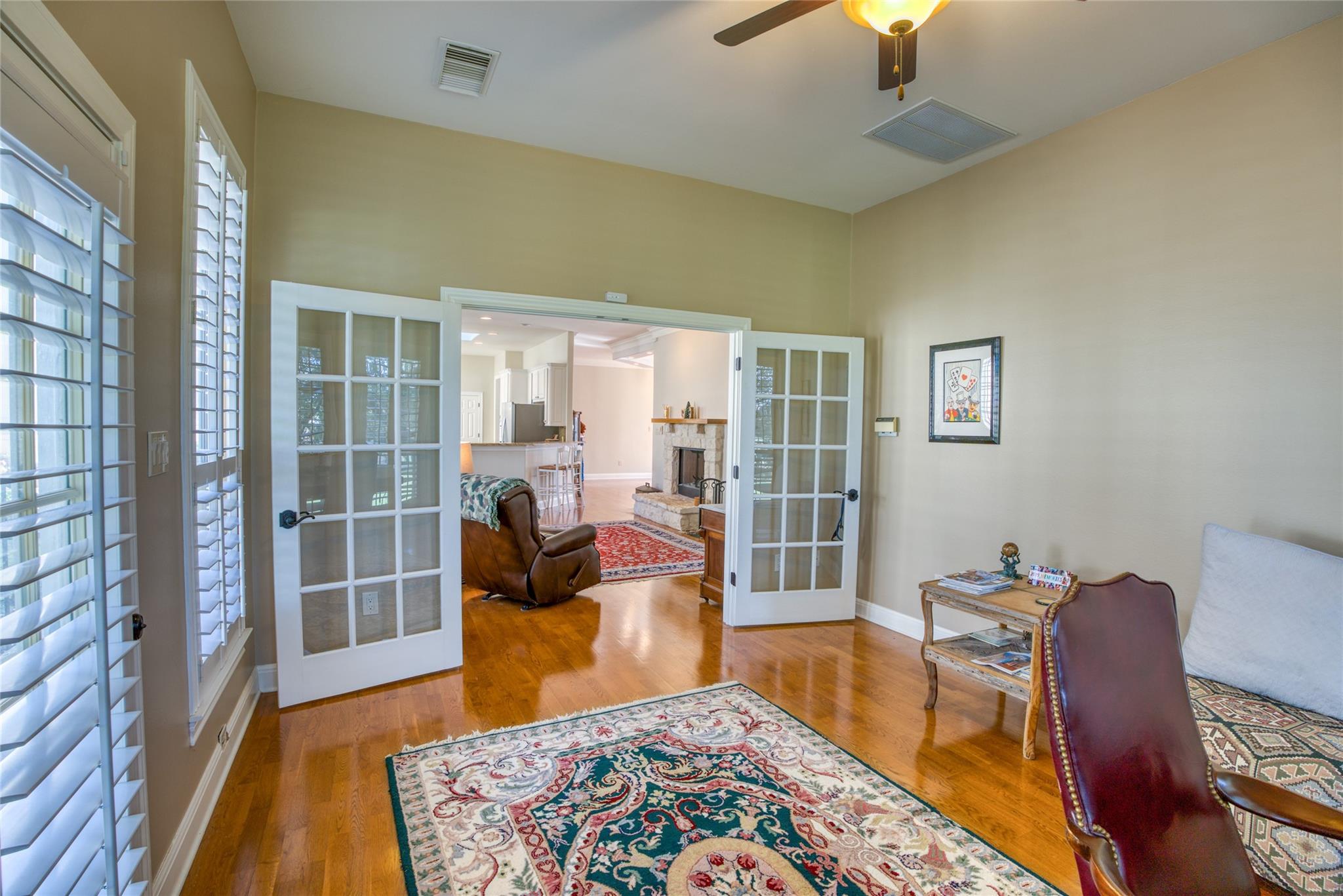 219 The Hills Dr # 5, The Hills, TX 78738