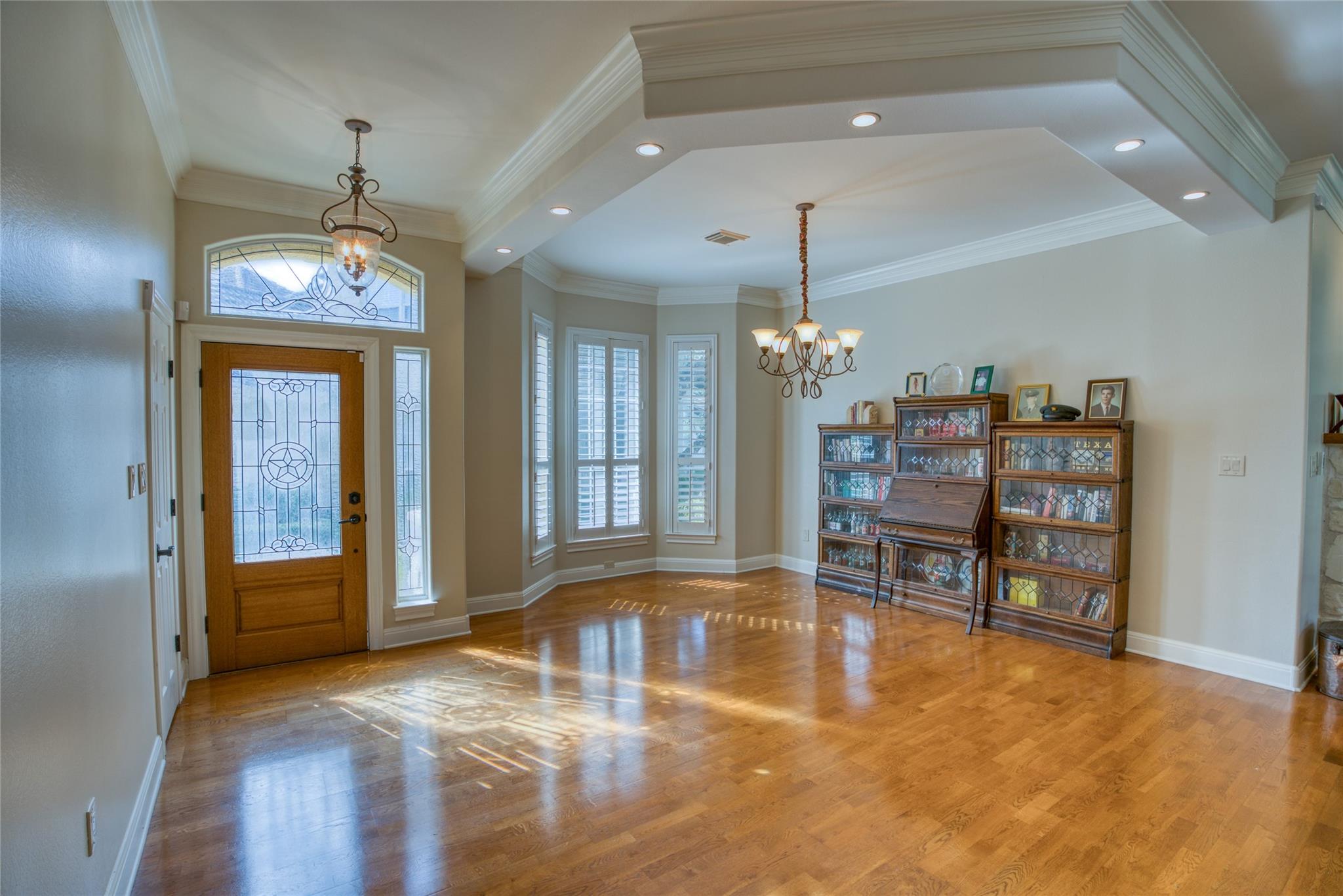 219 The Hills Dr # 5, The Hills, TX 78738