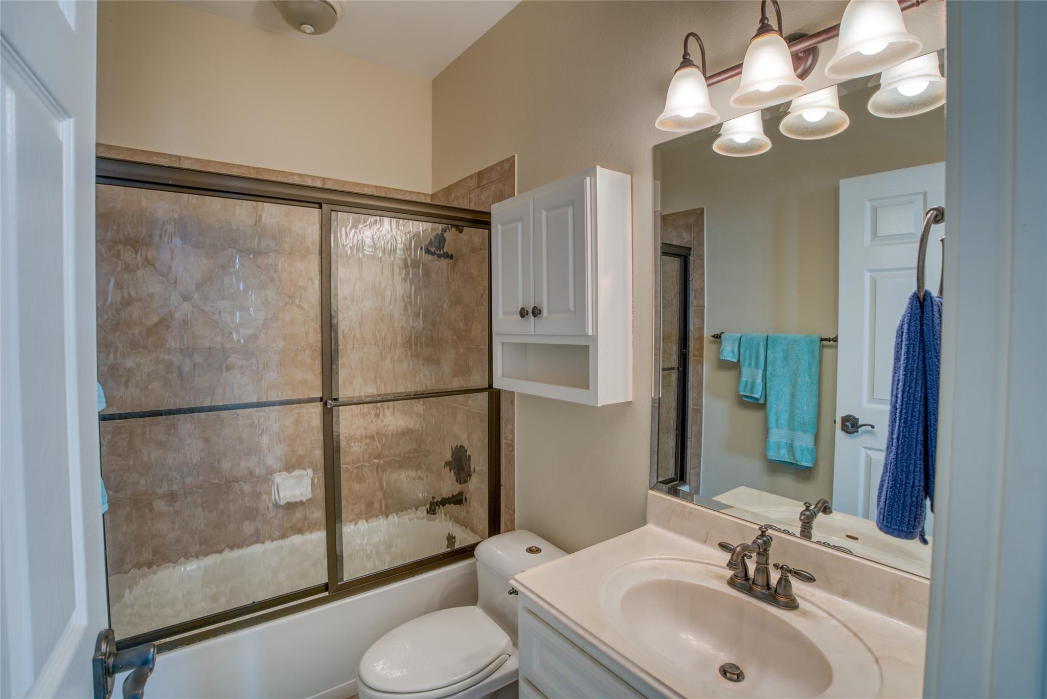 219 The Hills Dr # 5, The Hills, TX 78738