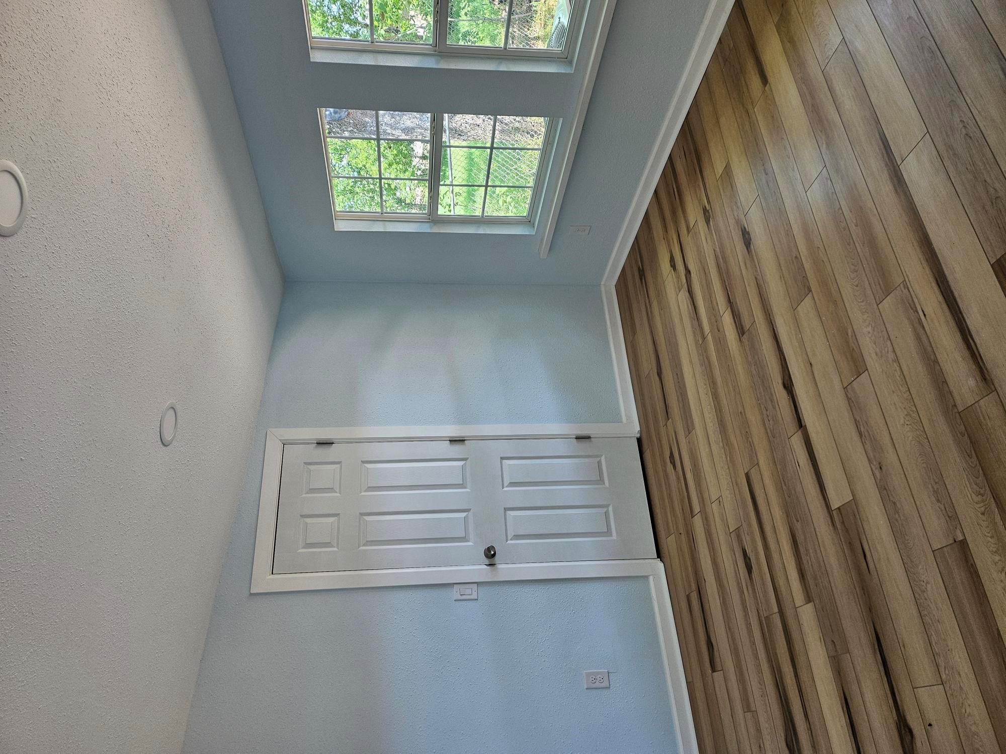 105 N Rhomberg St, Burnet, TX 78611