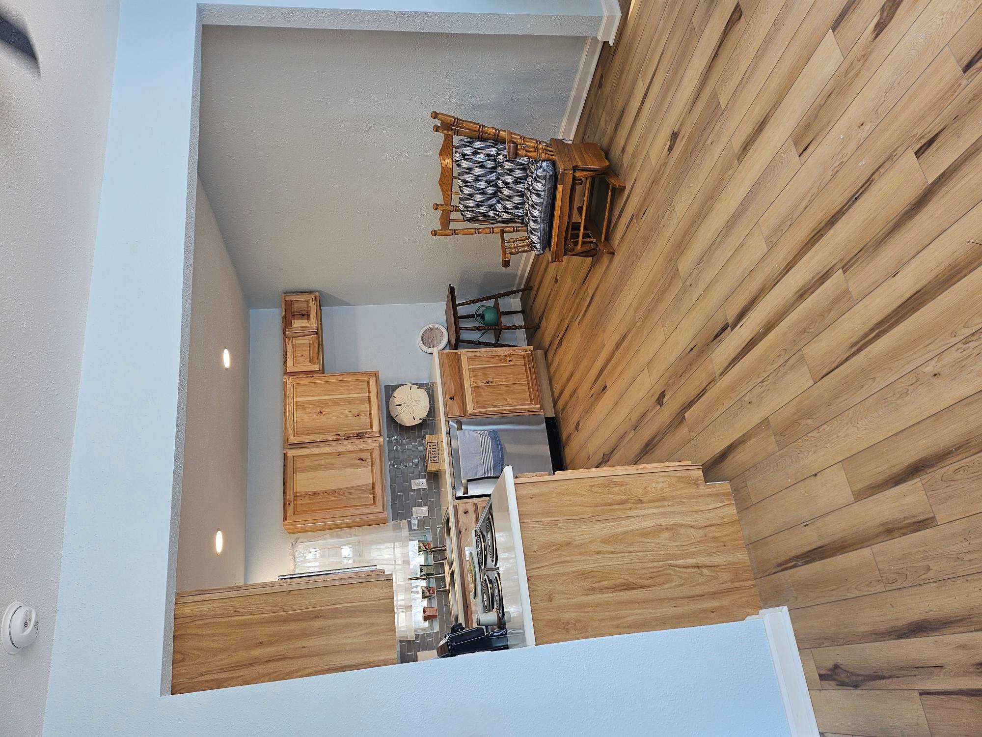 105 N Rhomberg St, Burnet, TX 78611