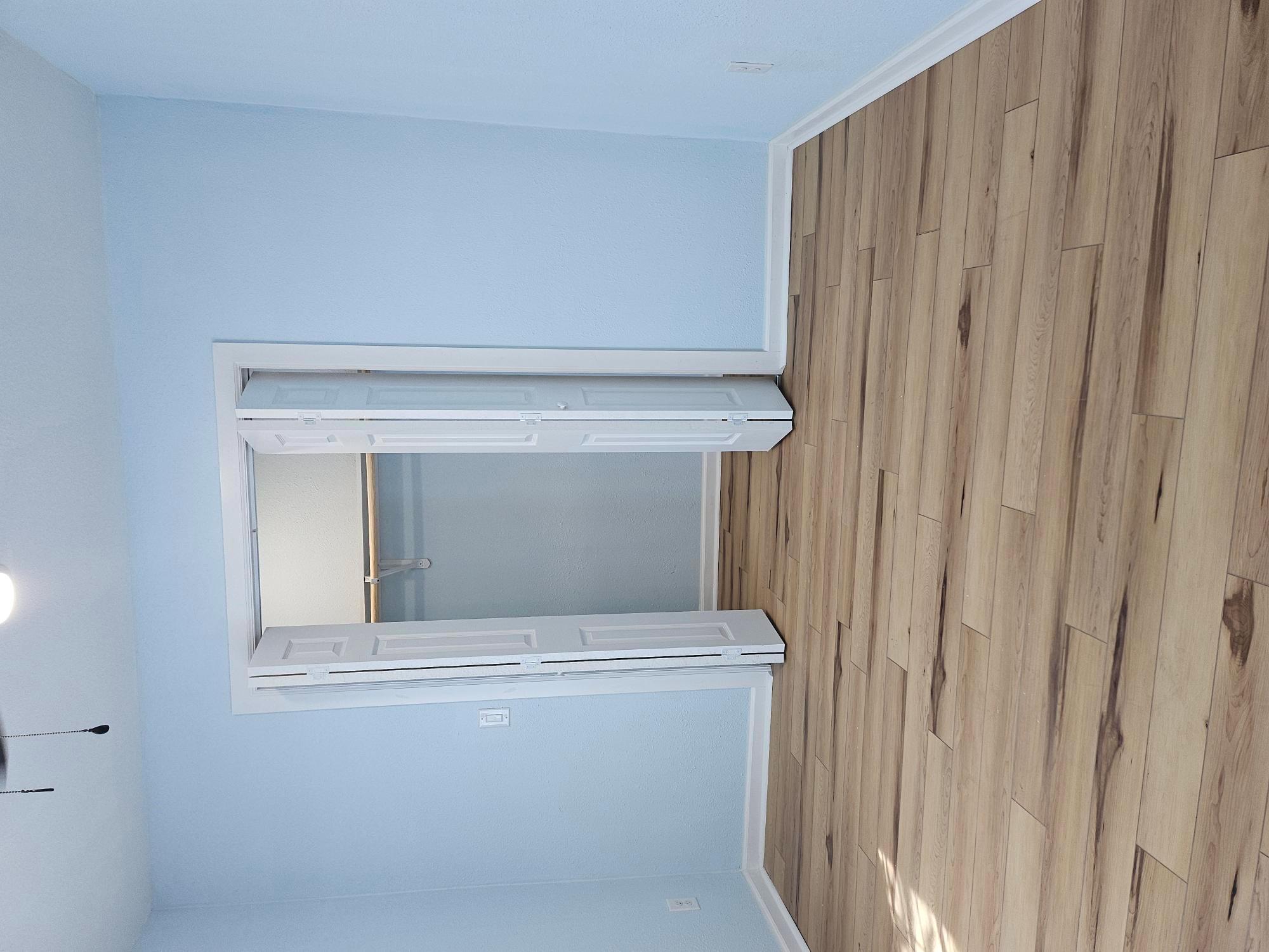 105 N Rhomberg St, Burnet, TX 78611