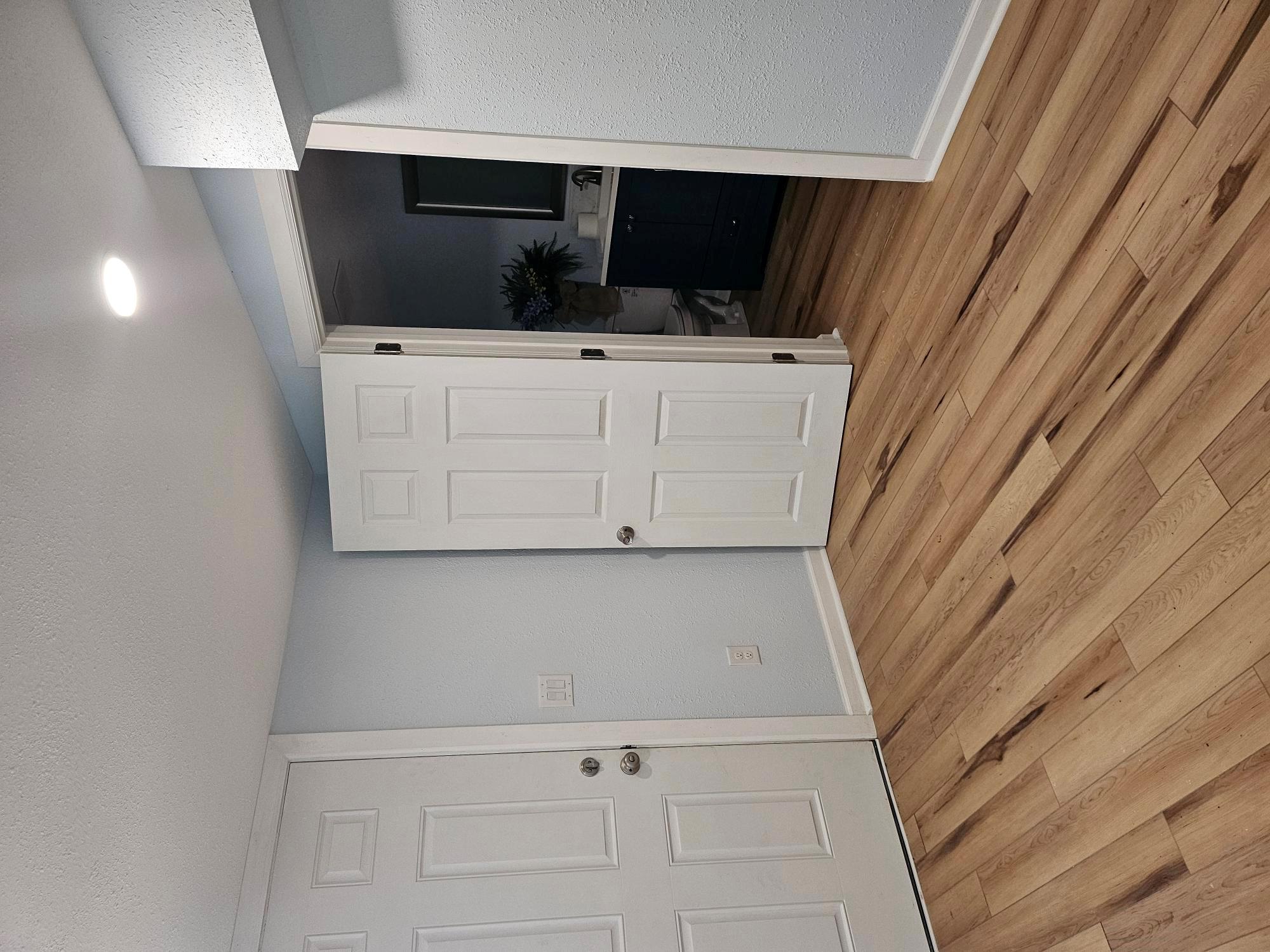 105 N Rhomberg St, Burnet, TX 78611