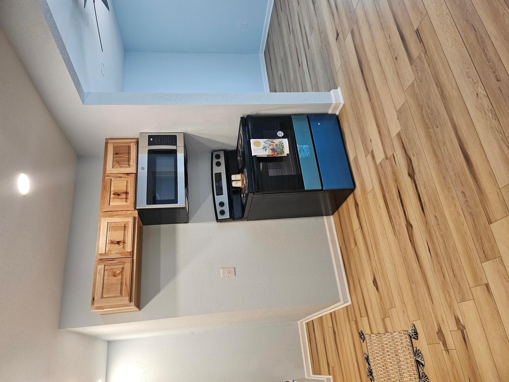 105 N Rhomberg St, Burnet, TX 78611