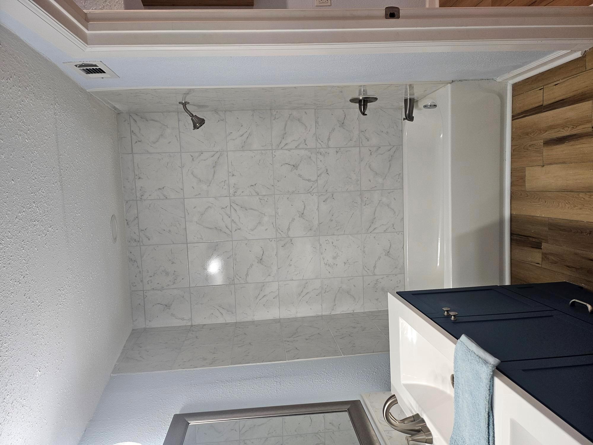 105 N Rhomberg St, Burnet, TX 78611