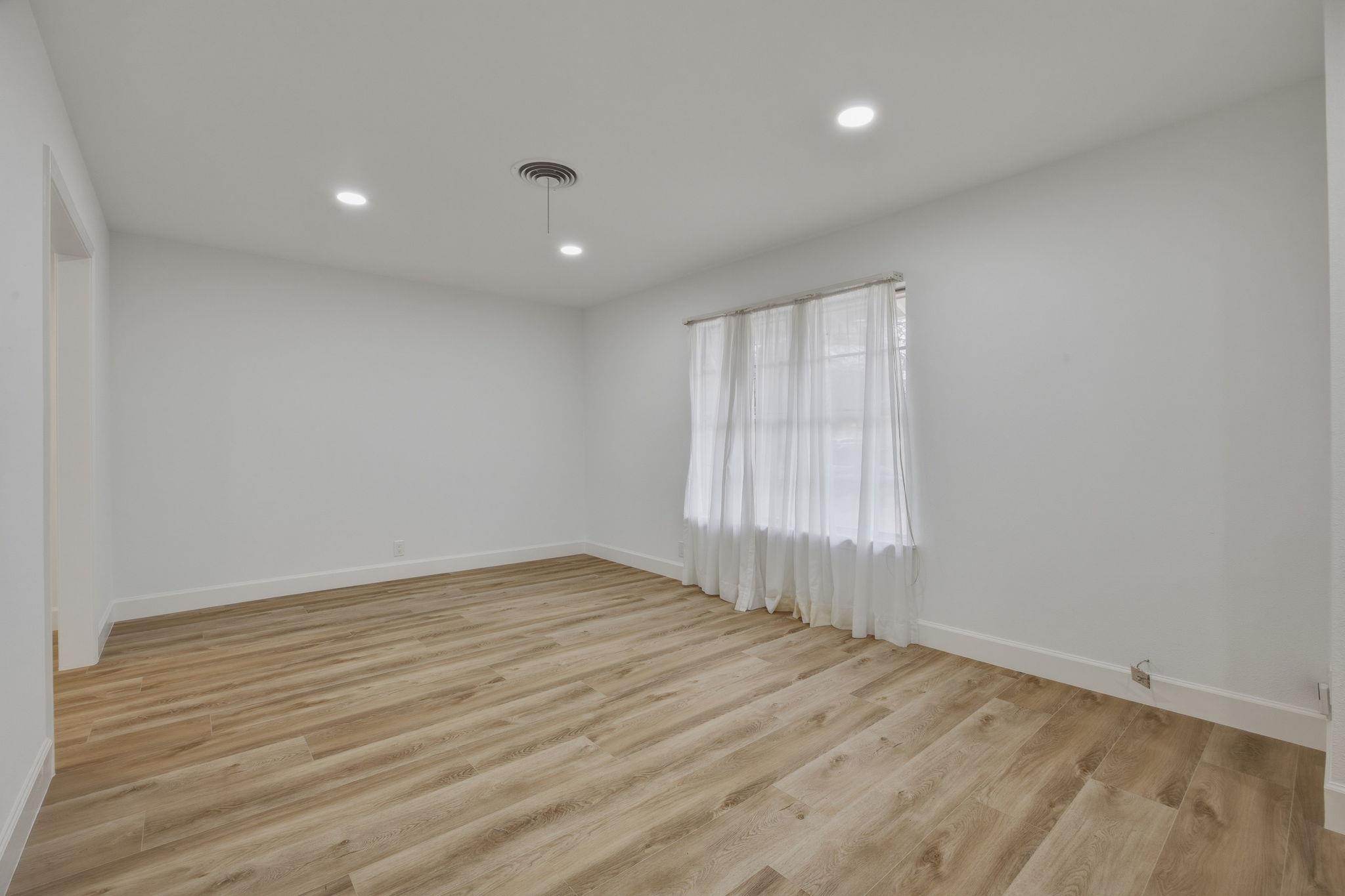 1705 Elmhurst Dr, Austin, TX 78741