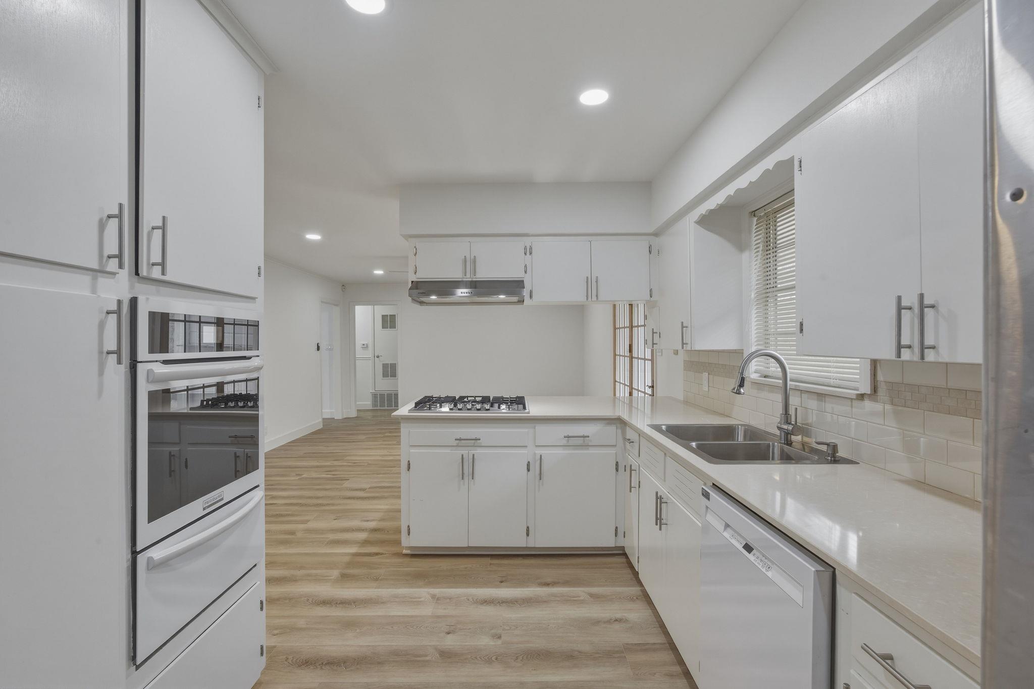 1705 Elmhurst Dr, Austin, TX 78741