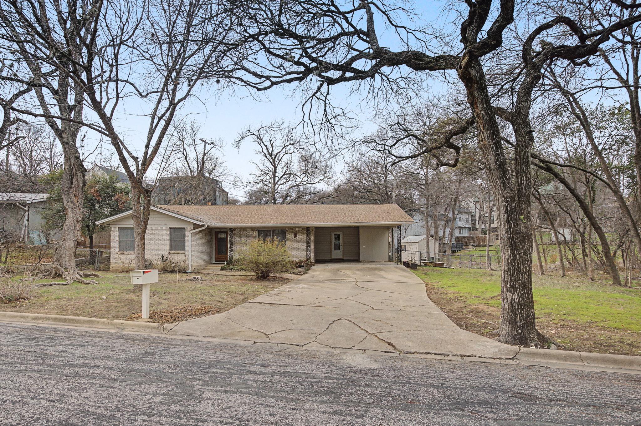 1705 Elmhurst Dr, Austin, TX 78741