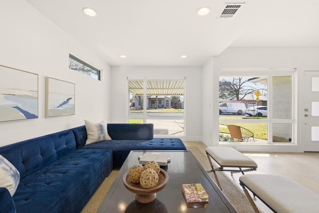 7804 Hardy Dr, Austin, TX 78757