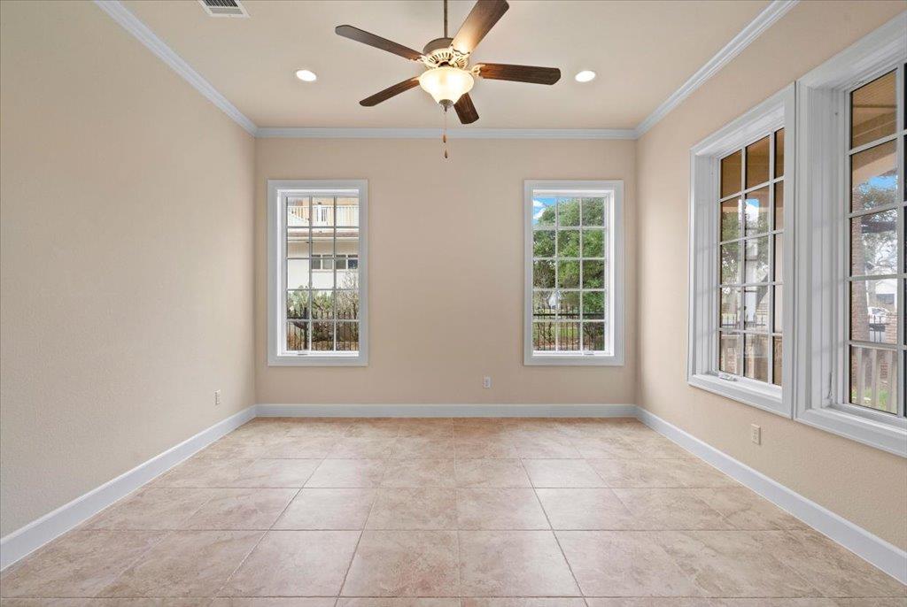 3006 Washington Sq, Austin, TX 78705