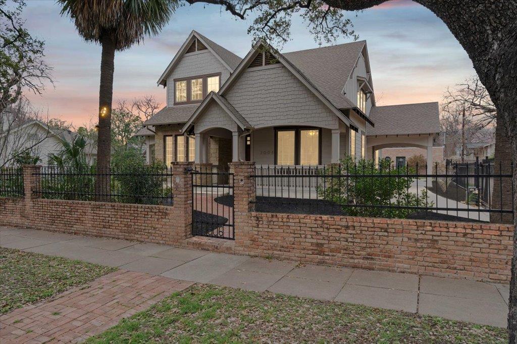3006 Washington Sq, Austin, TX 78705