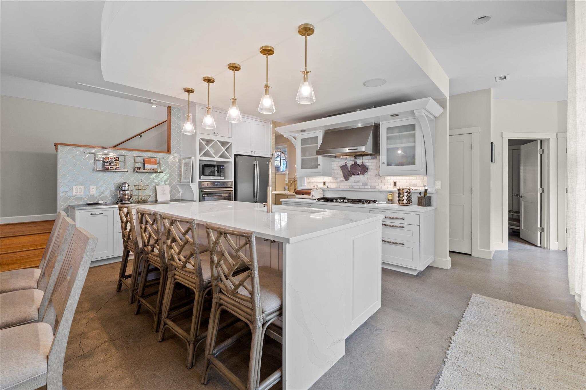 1706 W 10th St, Austin, TX 78703