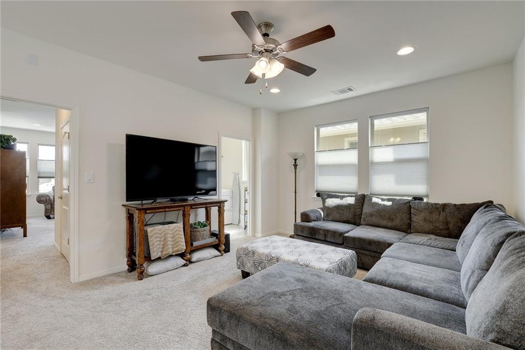 228 Simon, Kyle, TX 78640