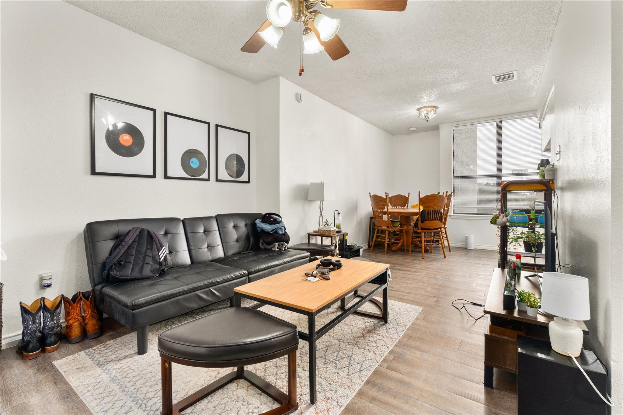 2409 Leon St # 307, Austin, TX 78705