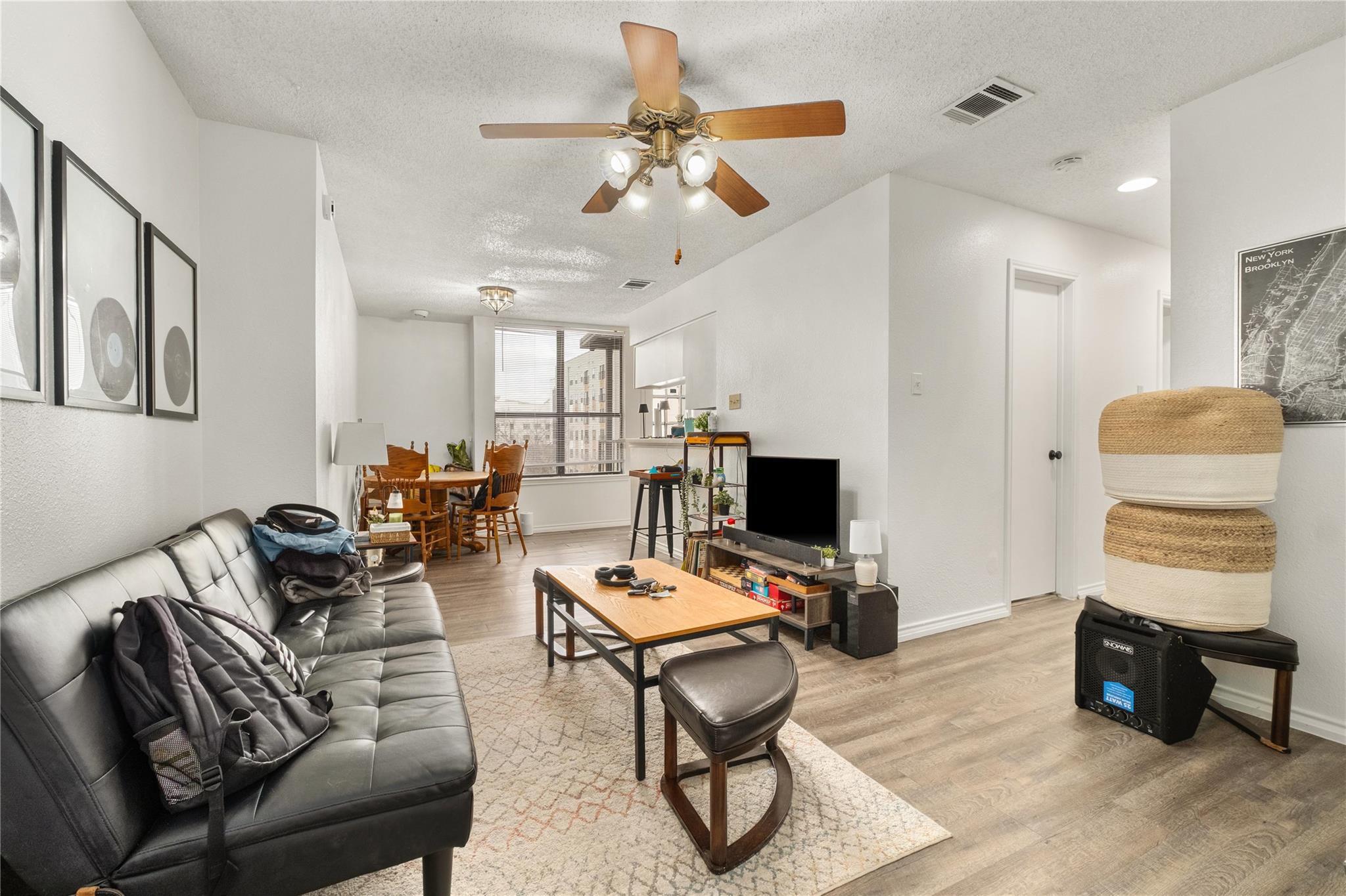 2409 Leon St # 307, Austin, TX 78705