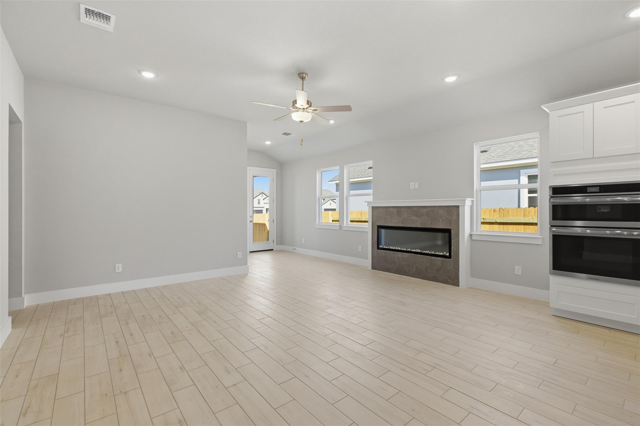 19128 Ariel Elena Way, Pflugerville, TX 78660