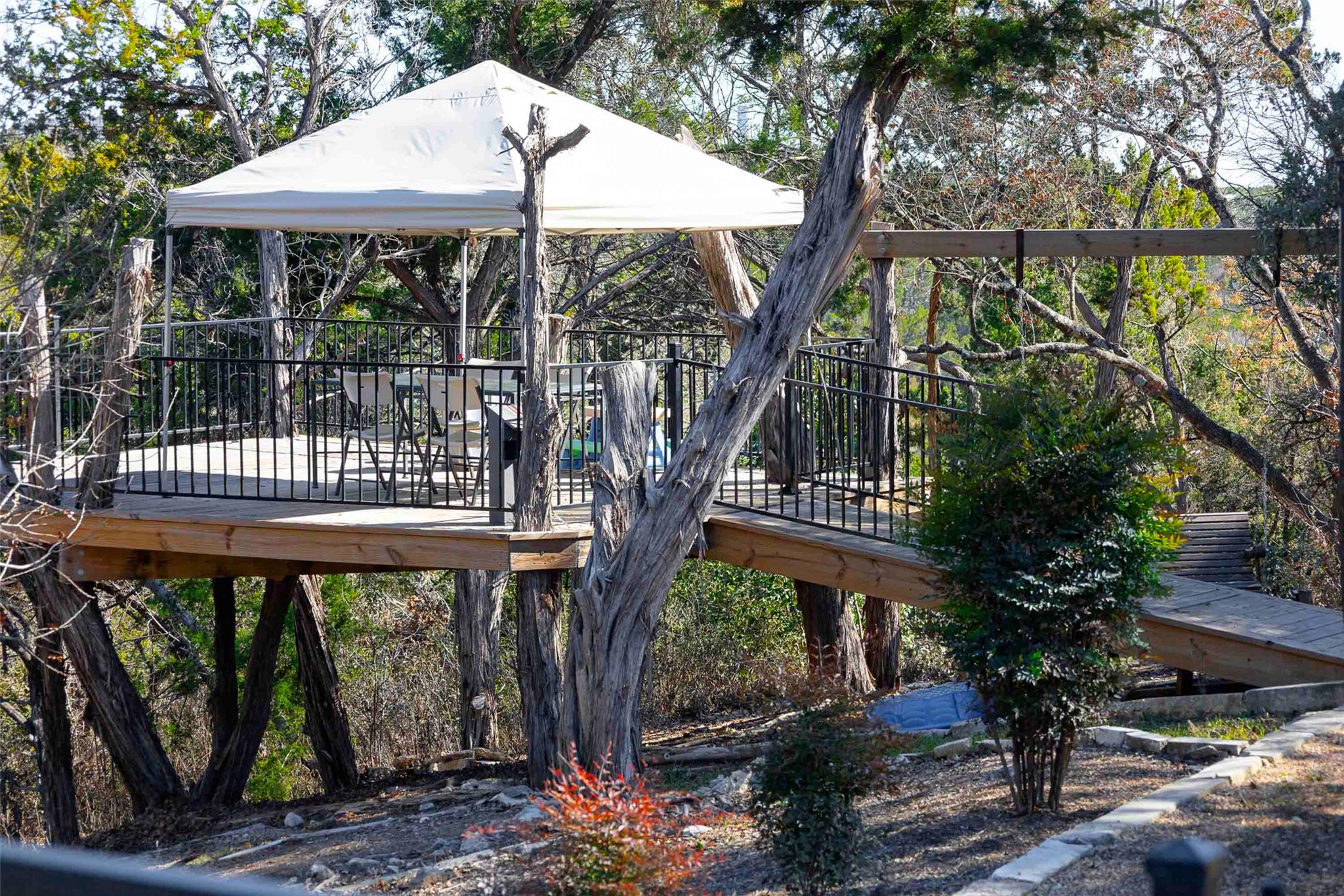 9201 SILVER PINE Cv, Austin, TX 78733