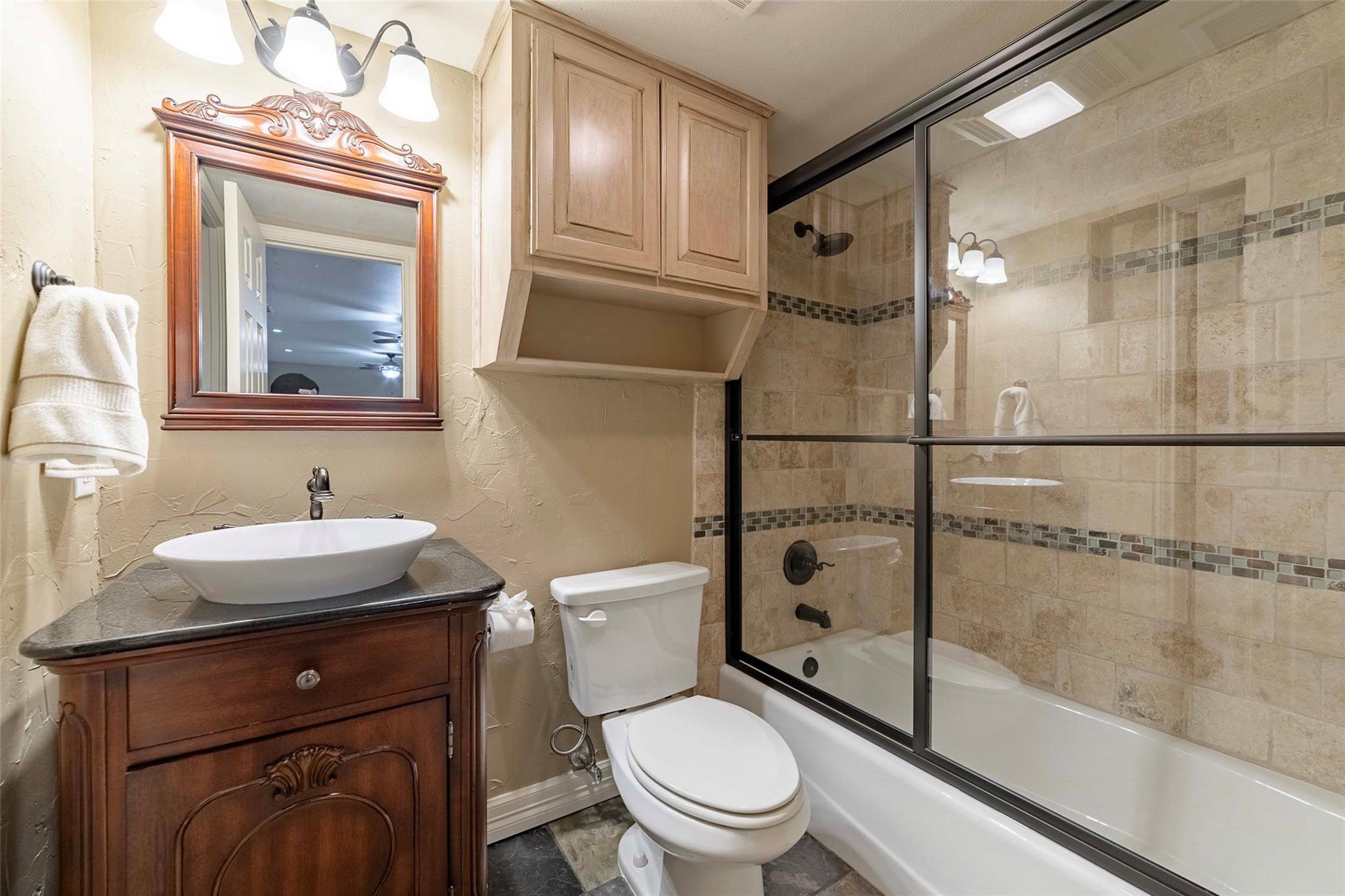 9201 SILVER PINE Cv, Austin, TX 78733