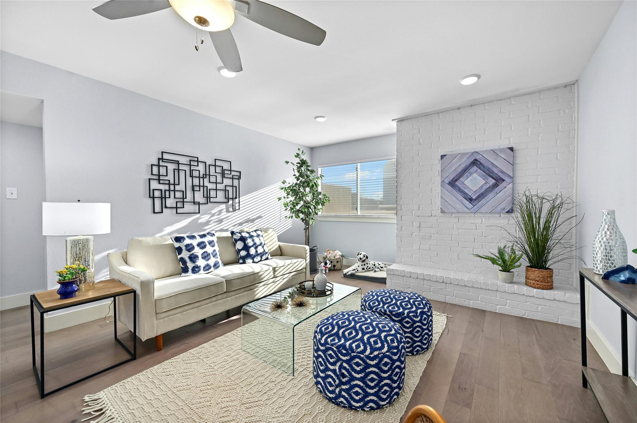 909 Reinli St # 228, Austin, TX 78751