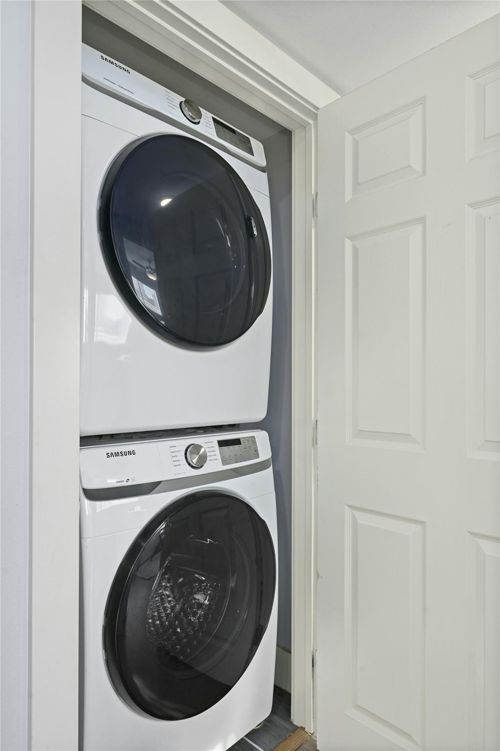 909 Reinli St # 228, Austin, TX 78751