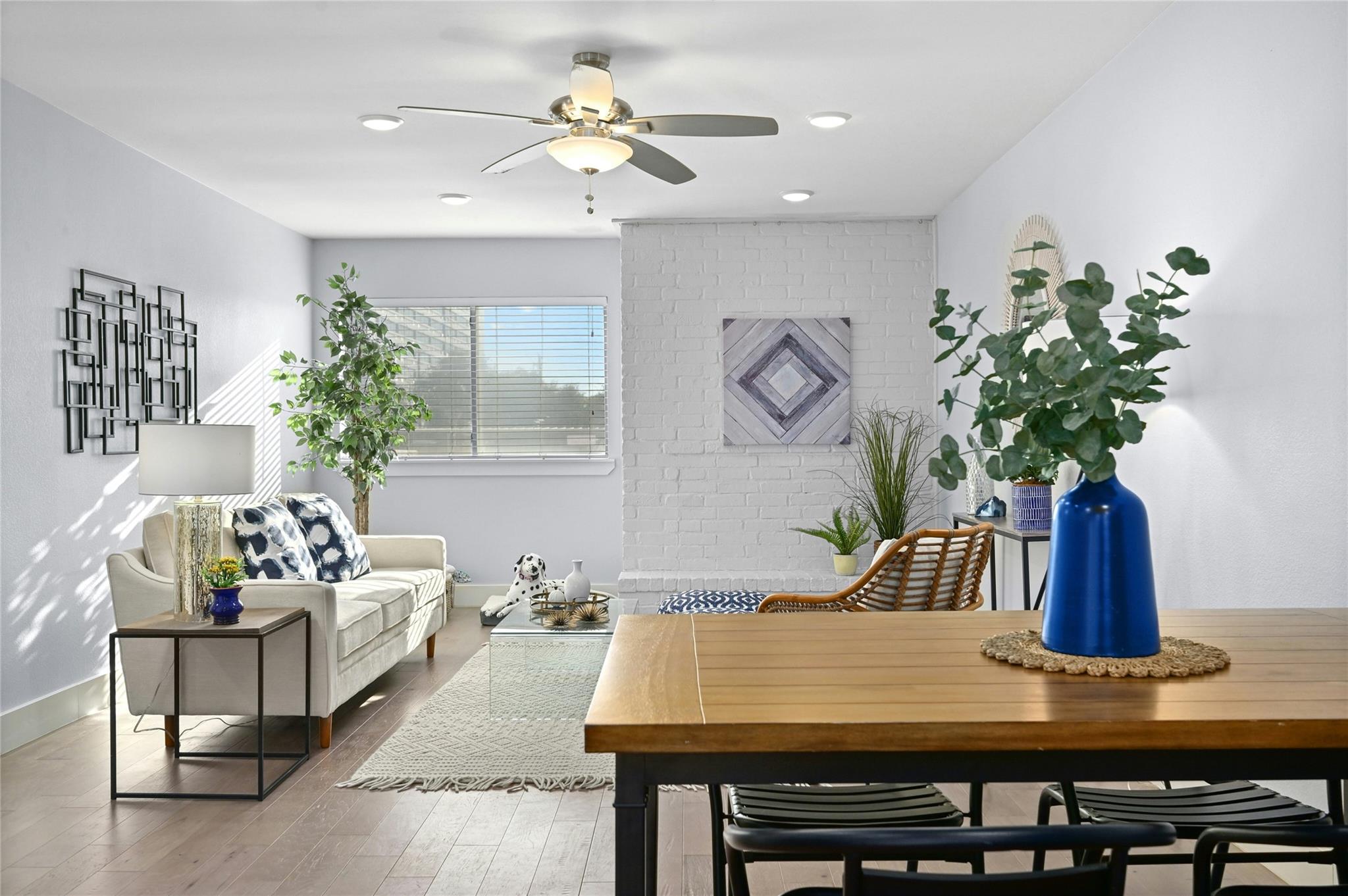 909 Reinli St # 228, Austin, TX 78751