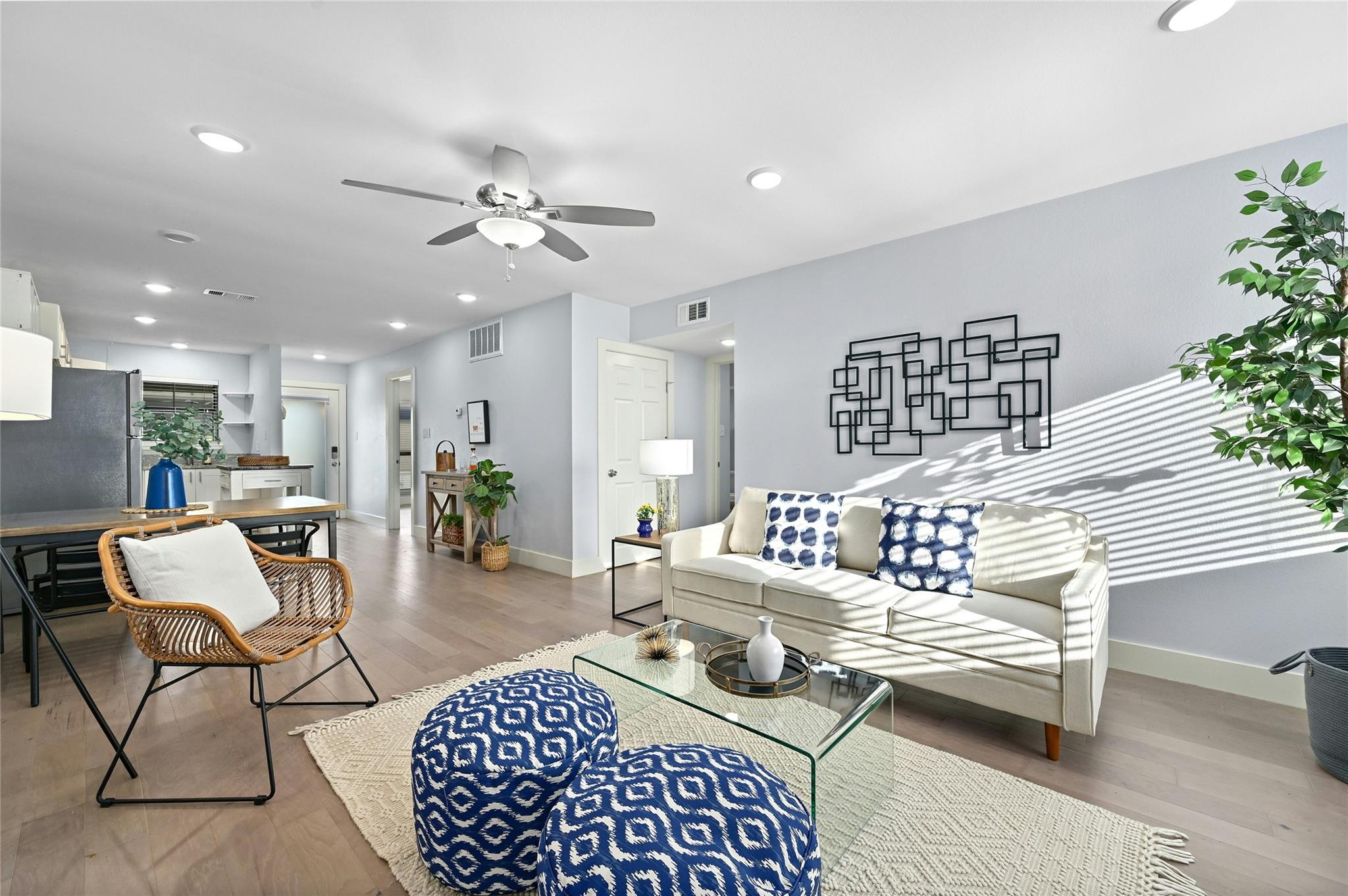 909 Reinli St # 228, Austin, TX 78751