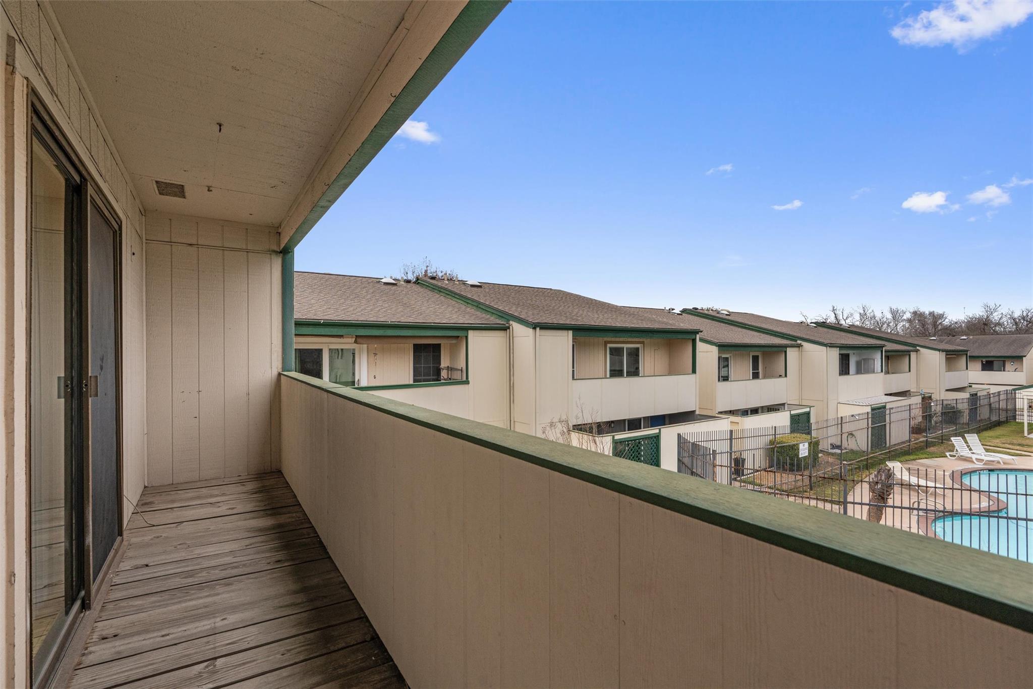 6718 Silvermine Dr # 704, Austin, TX 78736