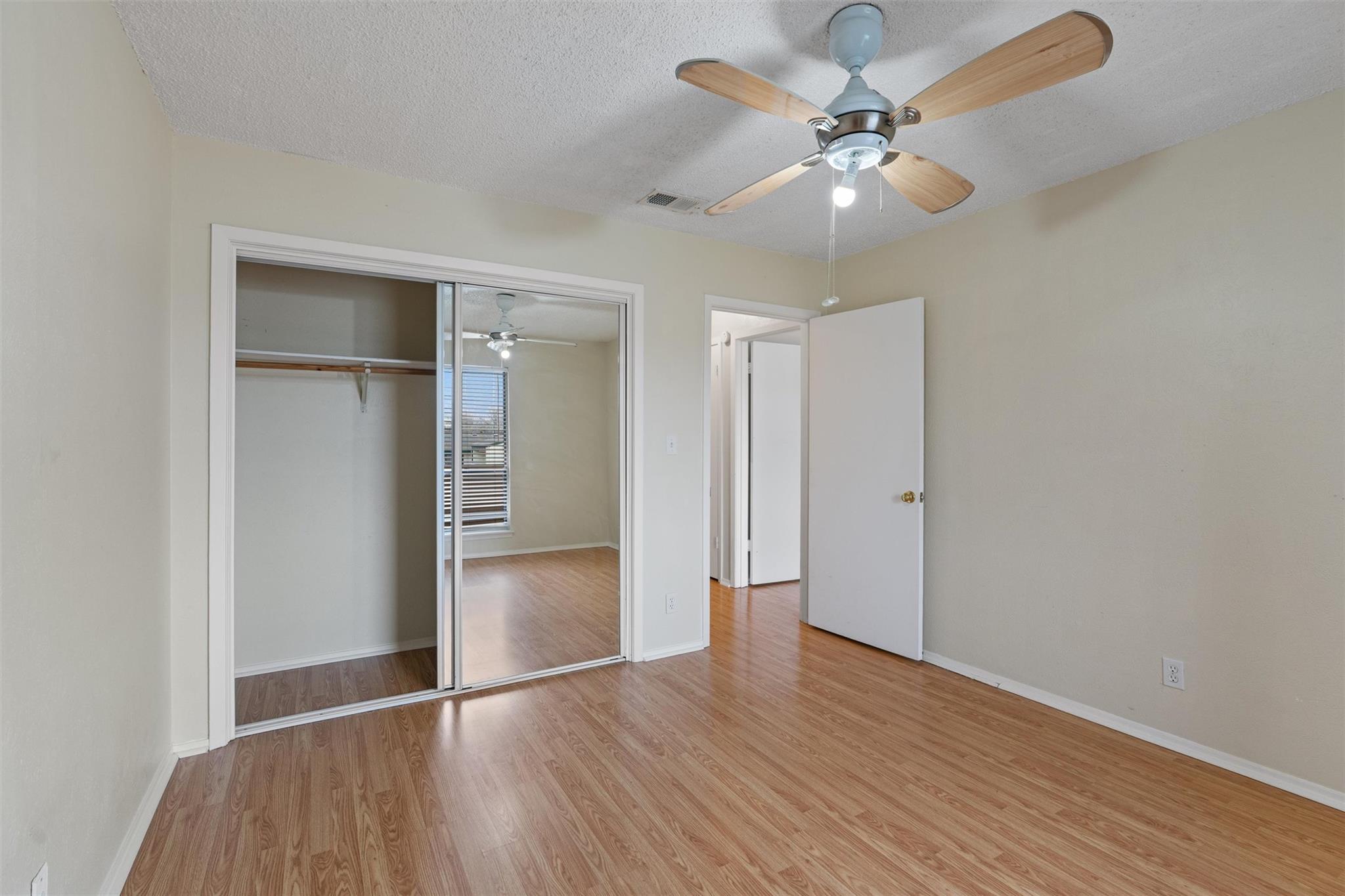 6718 Silvermine Dr # 704, Austin, TX 78736