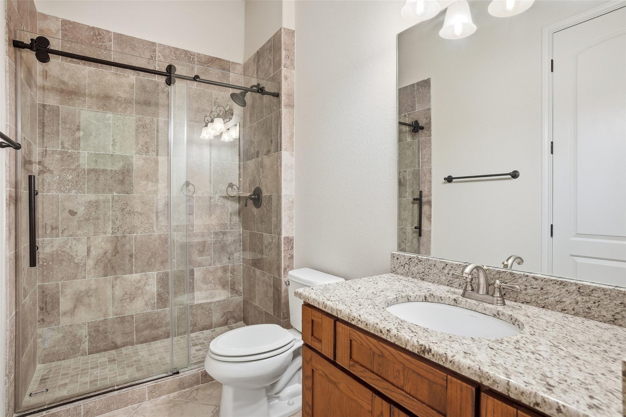 2312 Lakehurst Rd, Spicewood, TX 78669