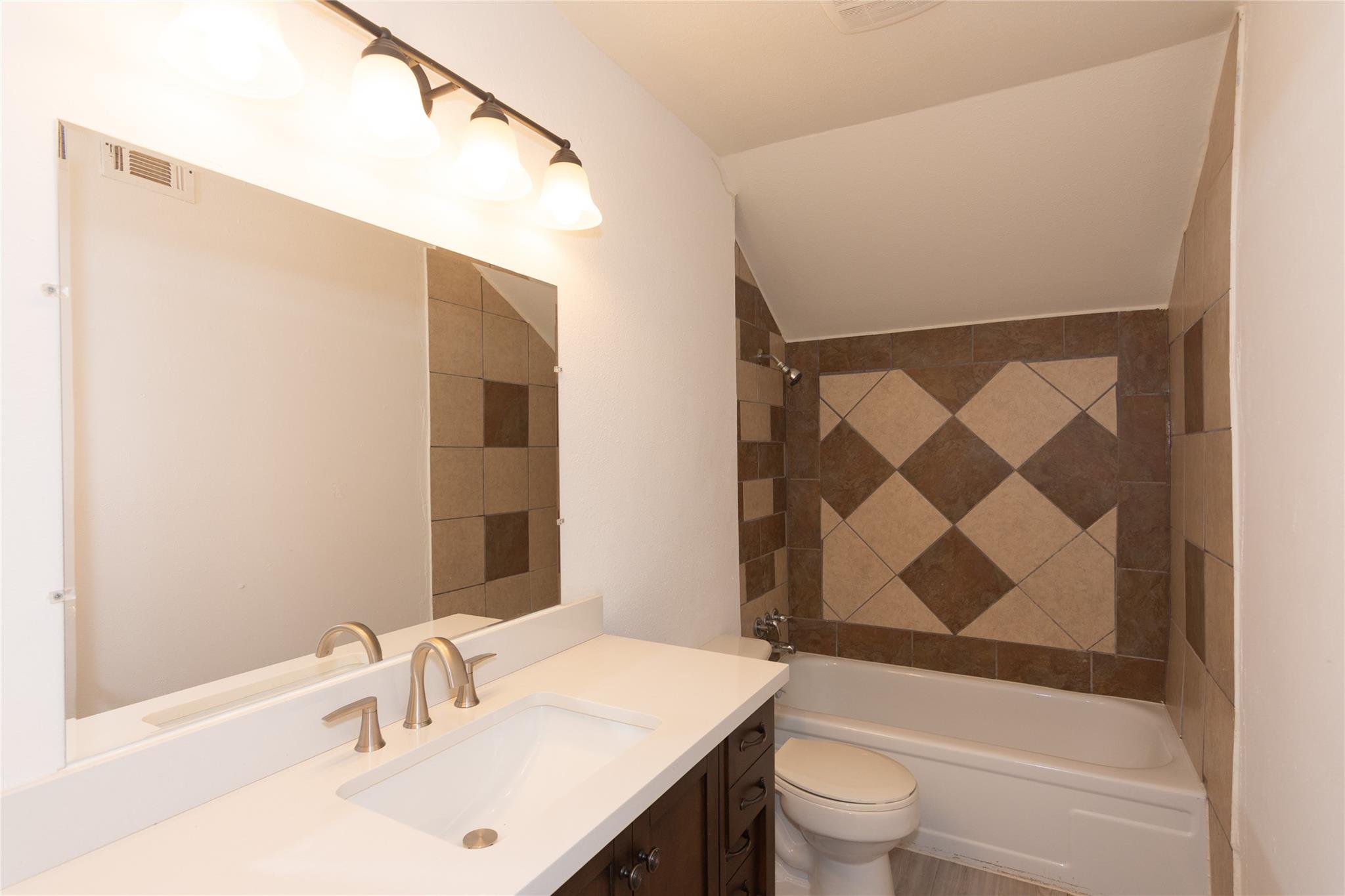 12603 Lamppost Ln, Austin, TX 78727