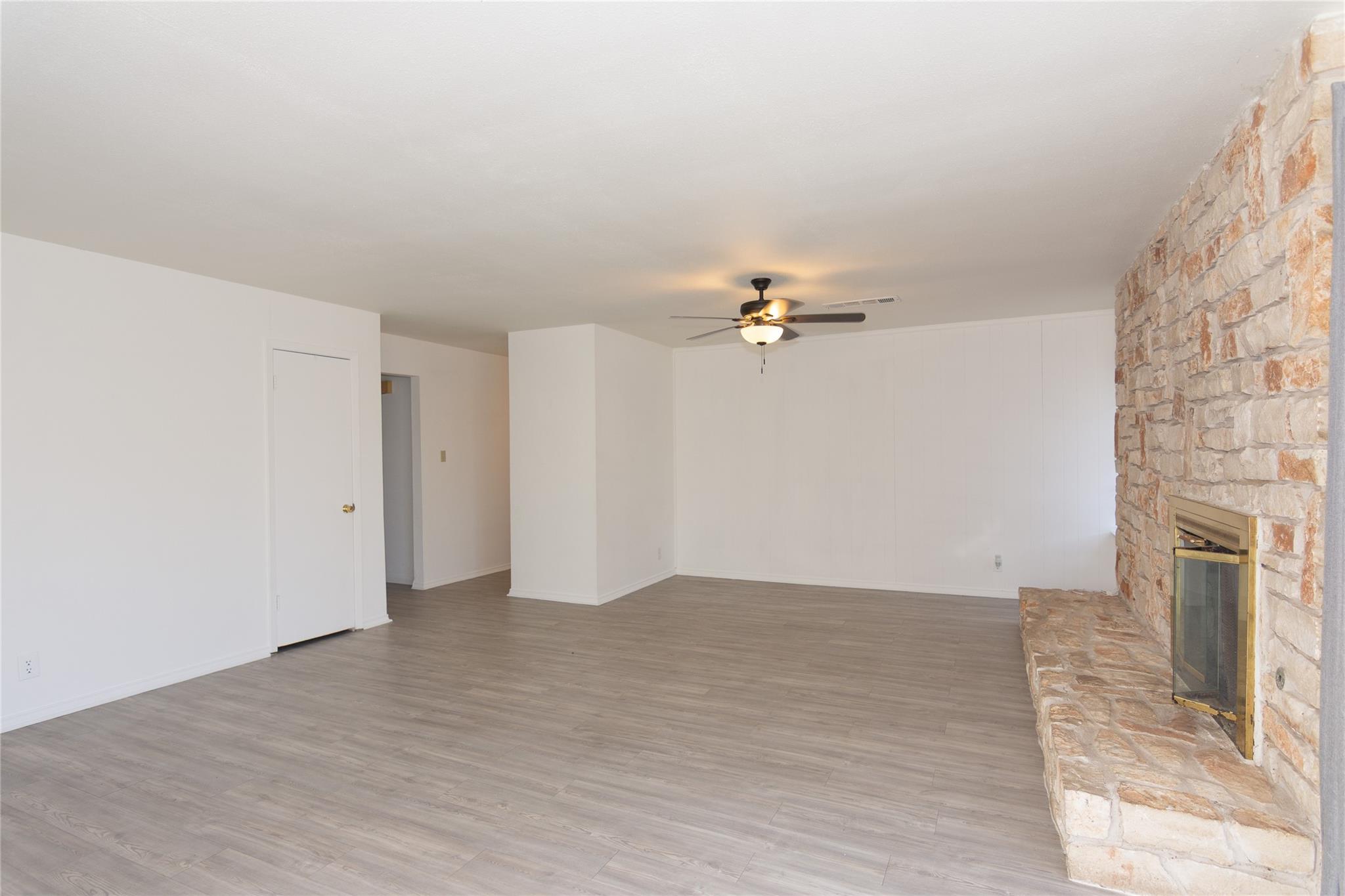 12603 Lamppost Ln, Austin, TX 78727