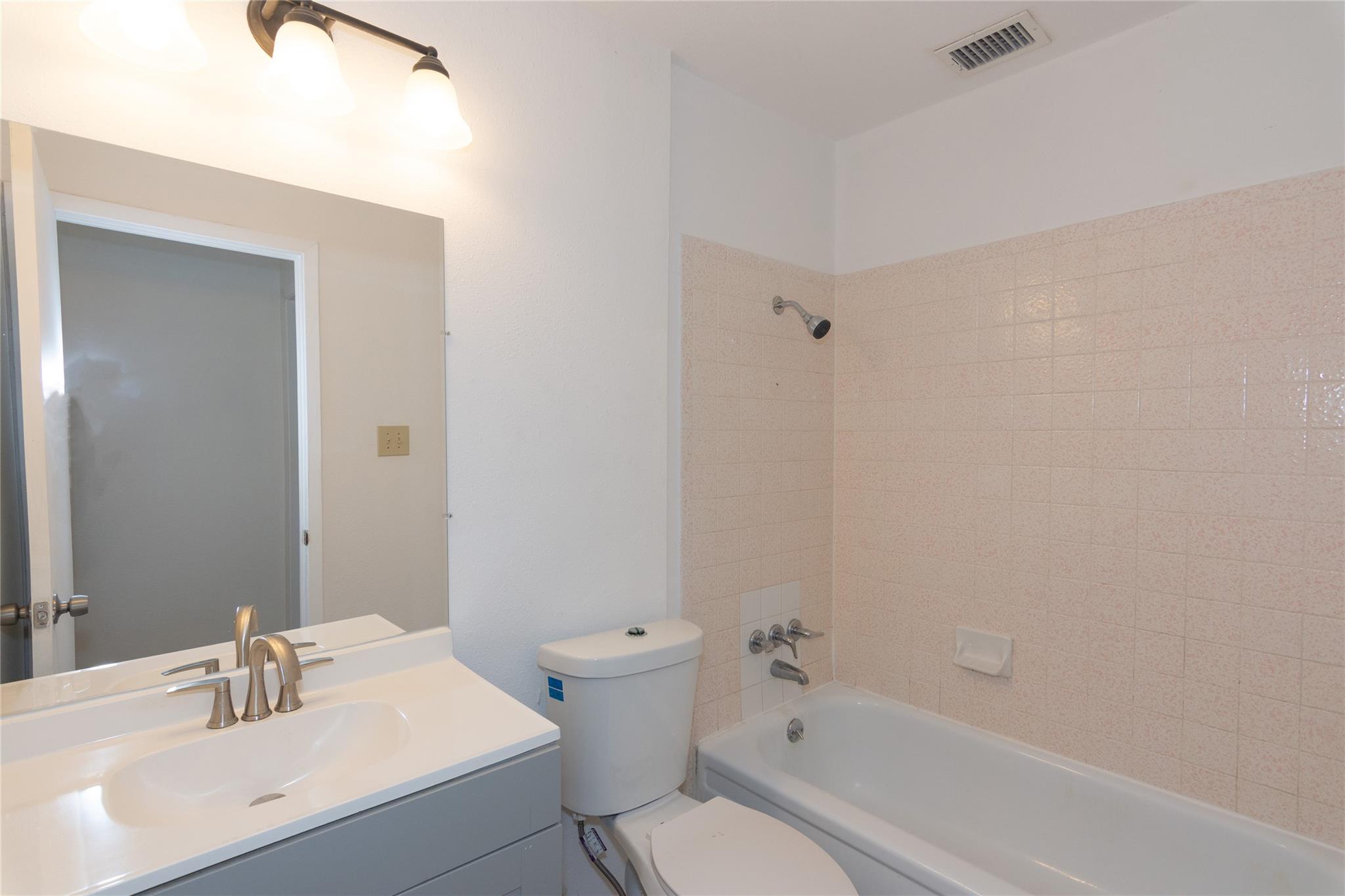 12603 Lamppost Ln, Austin, TX 78727