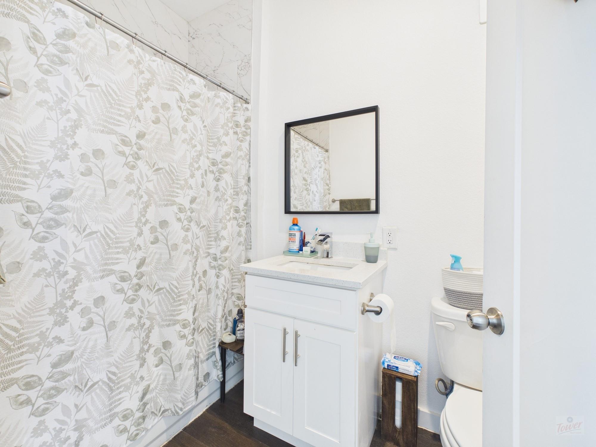 1010 W 26th St # 506, Austin, TX 78705