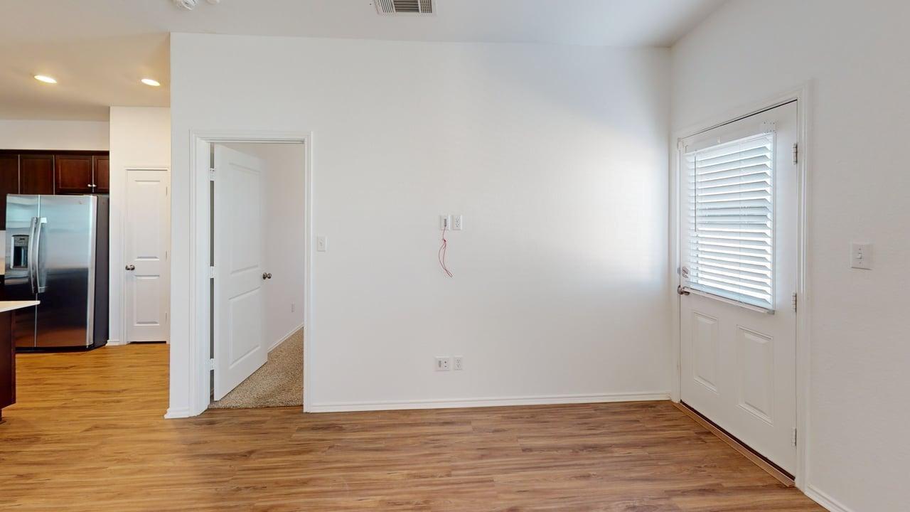 1112 Rio Frio Ln, Georgetown, TX 78626