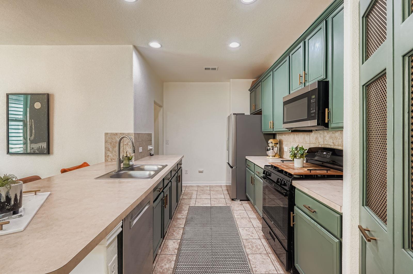 229 Ferrule Dr, Kyle, TX 78640