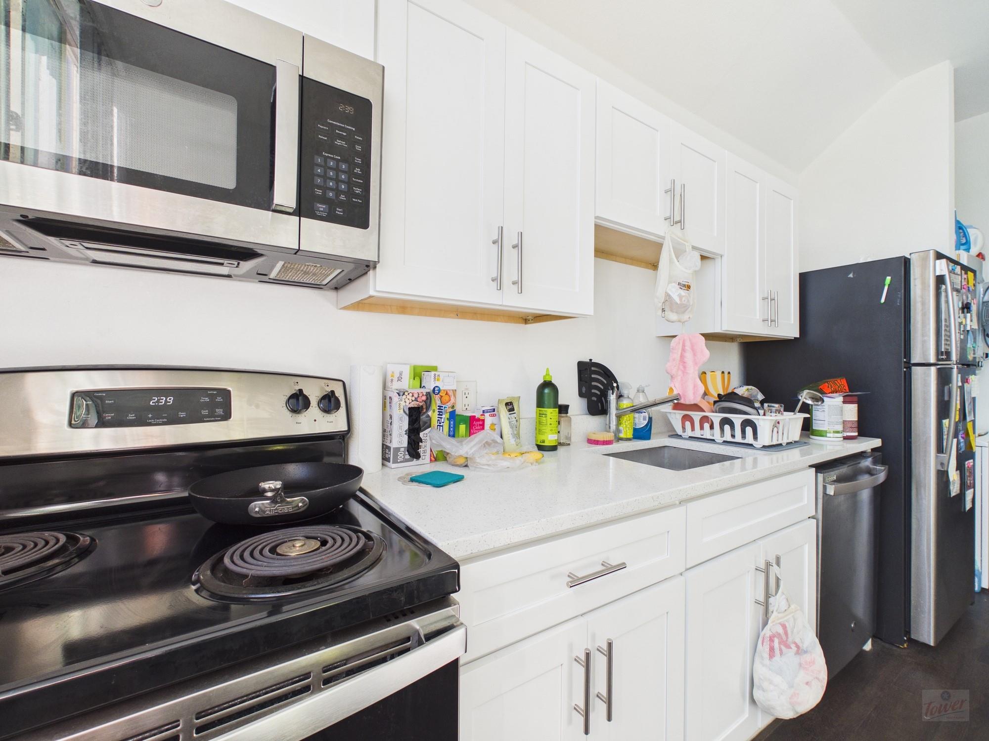 1010 W 26th St # 304, Austin, TX 78705