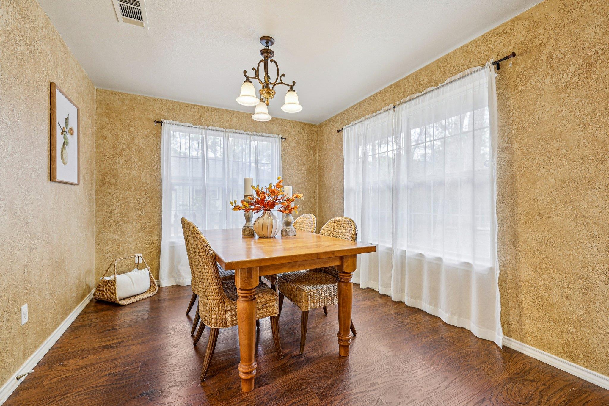 438 Tahitian Dr, Bastrop, TX 78602