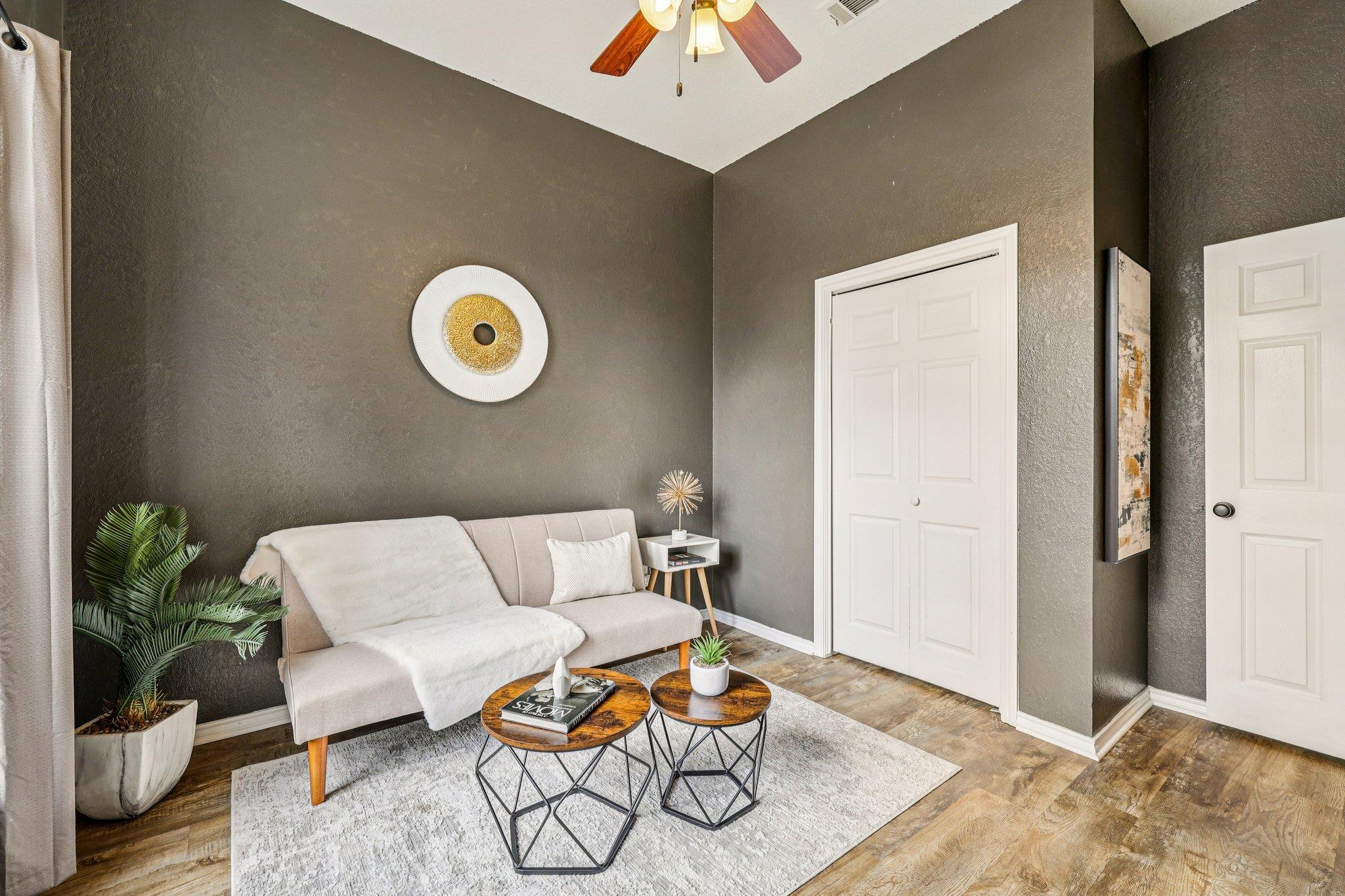 438 Tahitian Dr, Bastrop, TX 78602