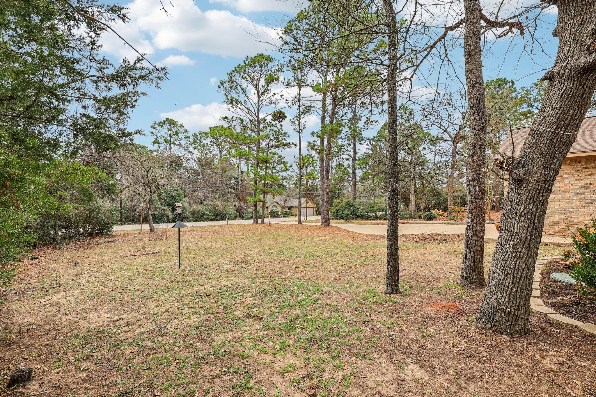 438 Tahitian Dr, Bastrop, TX 78602