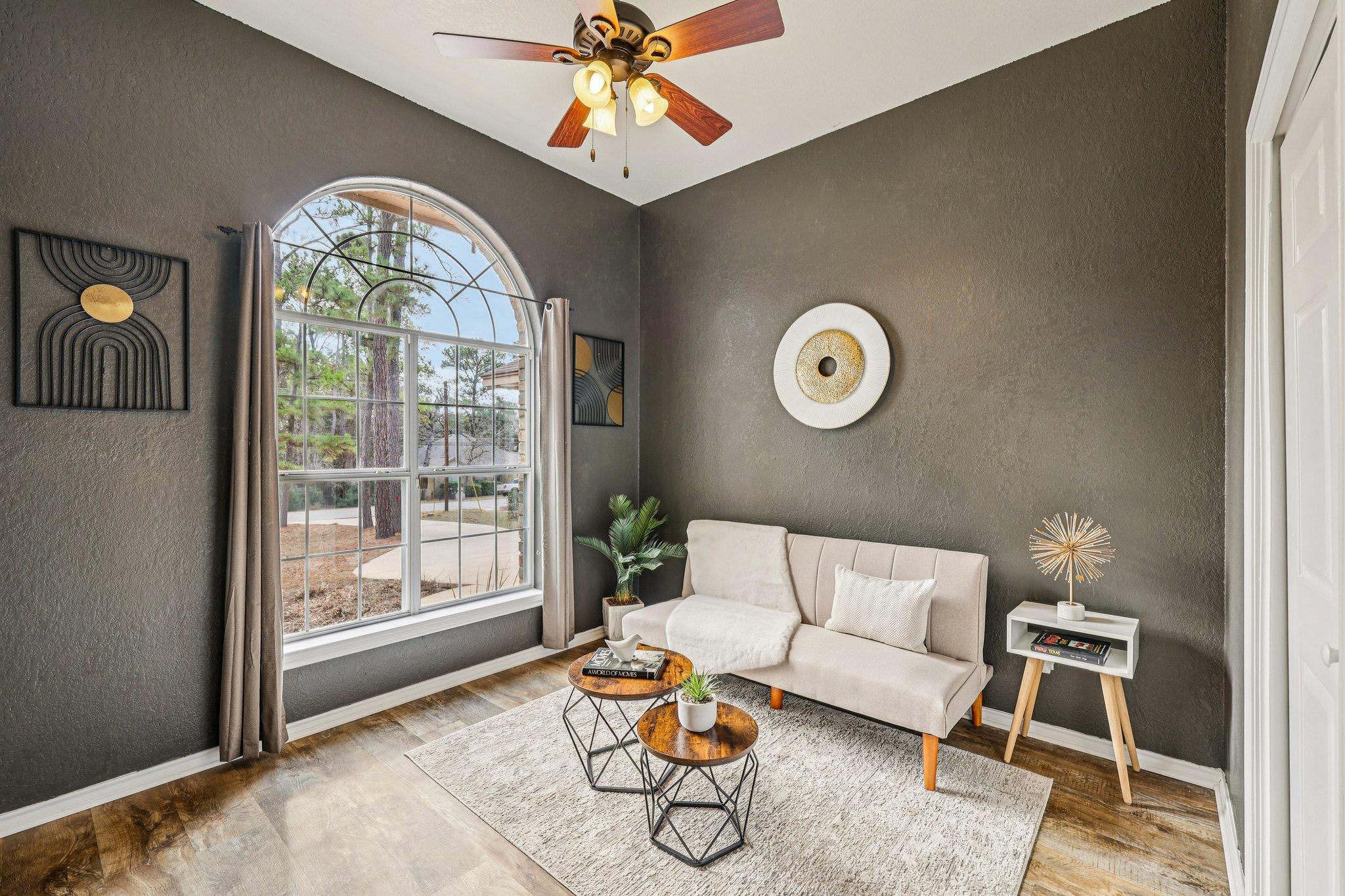 438 Tahitian Dr, Bastrop, TX 78602