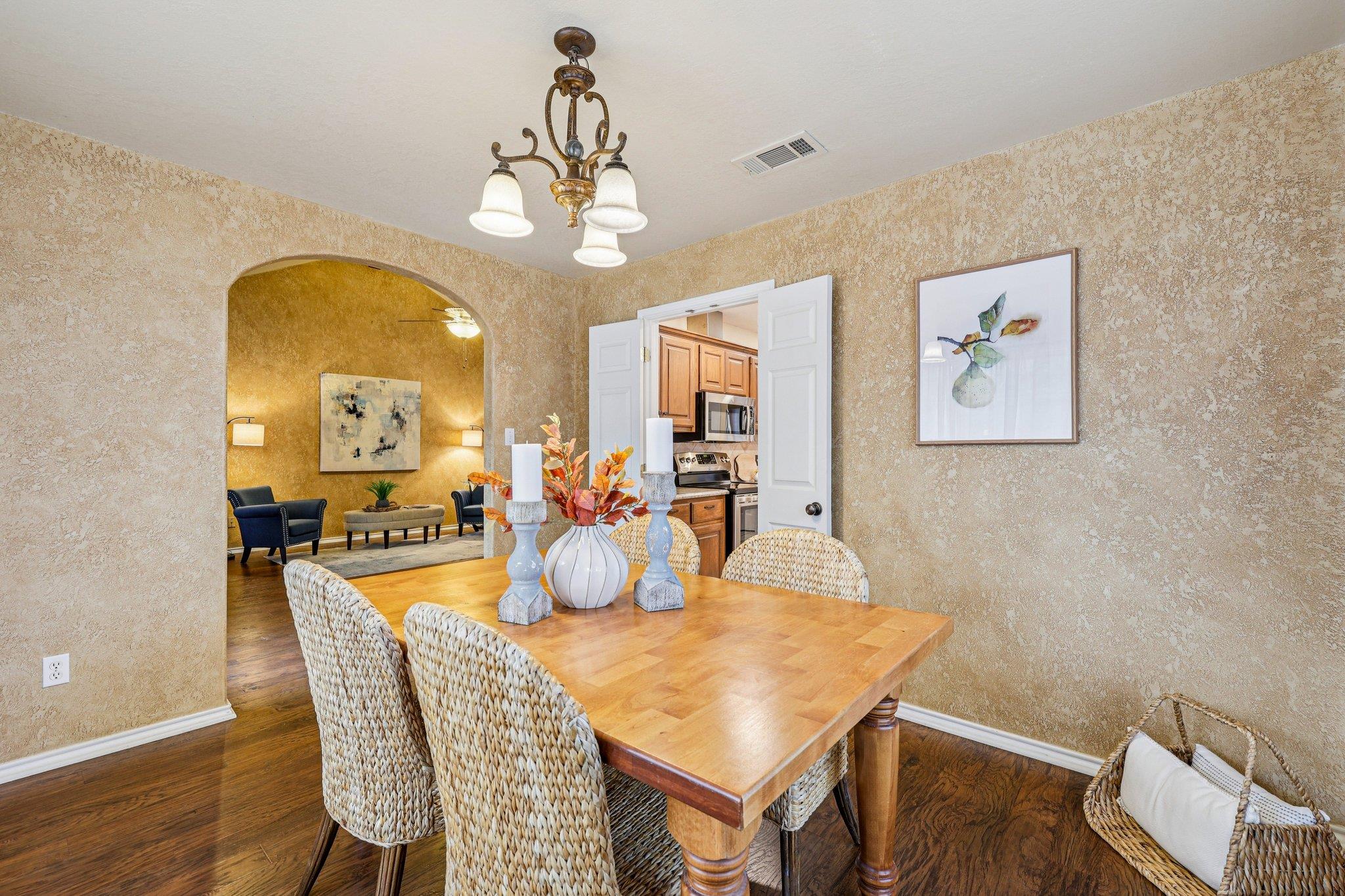 438 Tahitian Dr, Bastrop, TX 78602