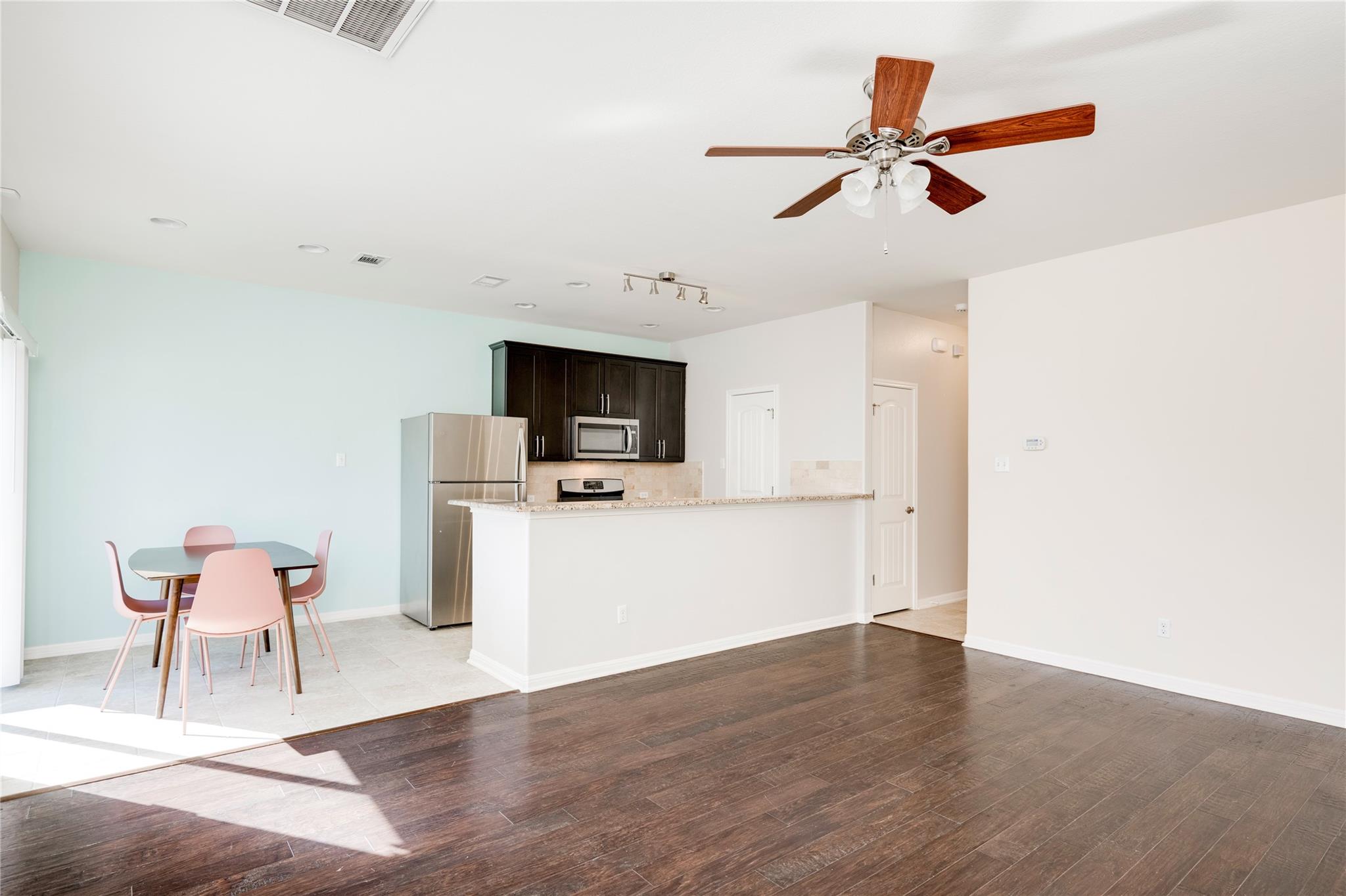 11137 Bright Leaf Ter # 11137, Austin, TX 78748