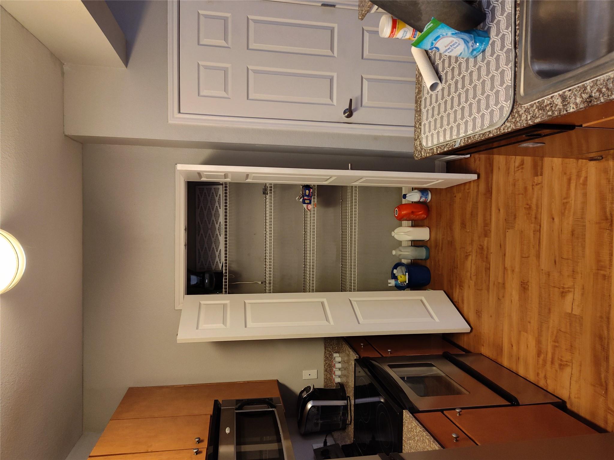 2502 Leon St # 304, Austin, TX 78705