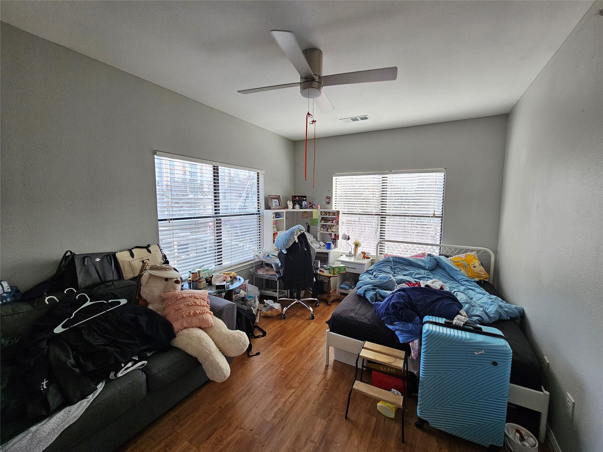 2502 Leon St # 304, Austin, TX 78705