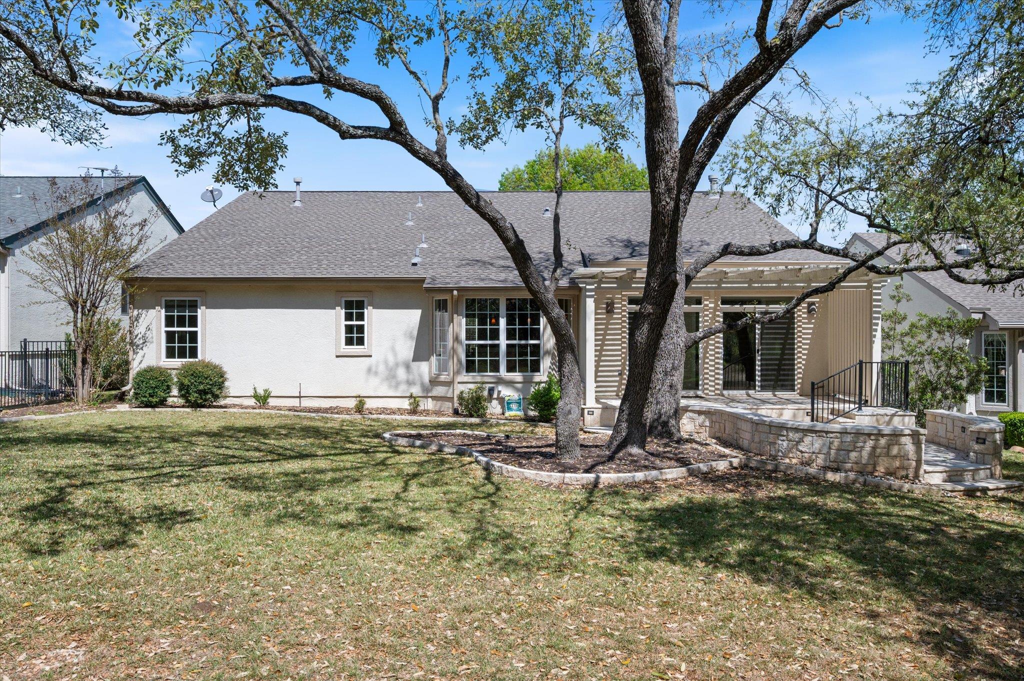 304 San Saba Dr, Georgetown, TX 78633