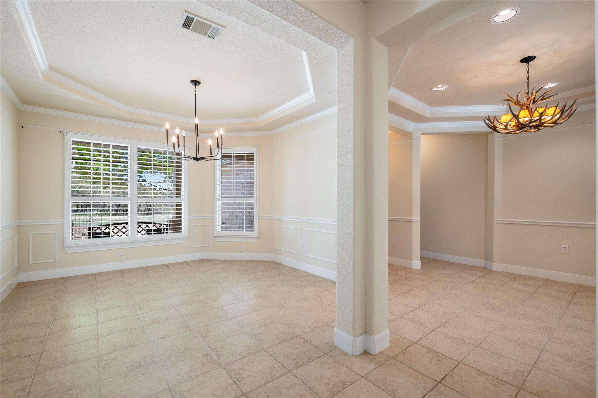 304 San Saba Dr, Georgetown, TX 78633