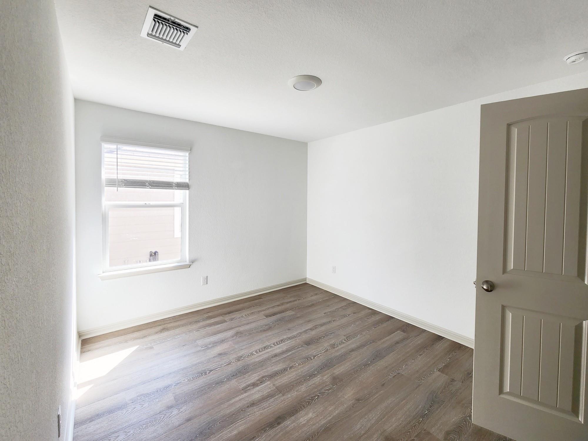 126 Fort Clark Springs Ln, Hutto, TX 78634